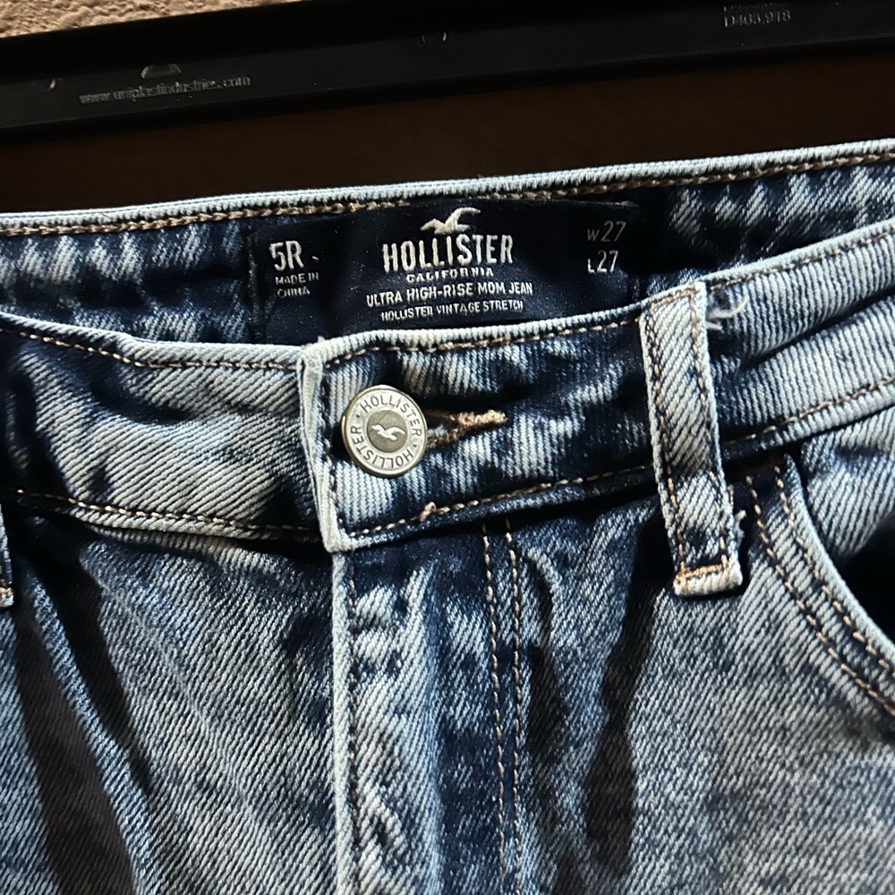 Hollister Light Blue Patchwork Straight Jeans - Picture 2 of 4